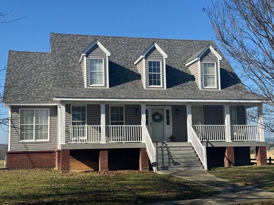 Slide of HHM Roofing & Construction