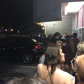 Johnny's Hideaway - Long line: two hours waiting time - Dance Clubs Near Me - Atlanta, Georgia