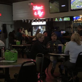 AIRPORT WHEAT & RYE - Updated August 2025 - 190 Photos & 276 Reviews