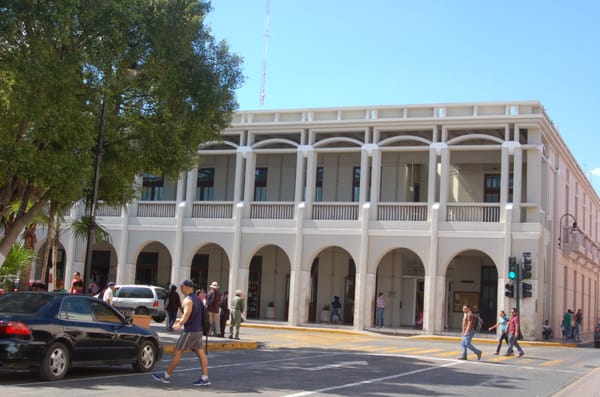 Olimpo Cultural Center by null