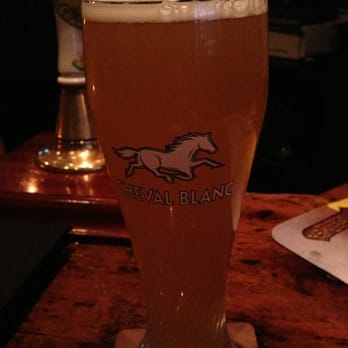 Bar Hop - I need to come to Bar Hop in Toronto to have Cheval Blanc wheat beer, I was at Cheval  last week and they didn't have it! - Bars Near Me - Toronto, Ontario