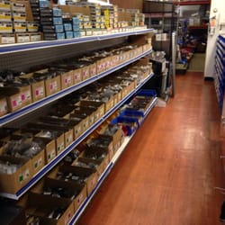 Novick Hardware