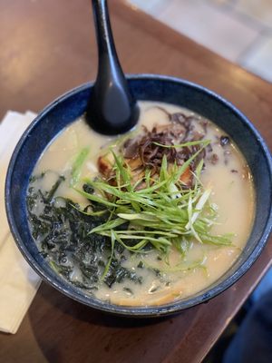 Saiwaii Ramen by null