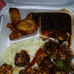 Spicy shrimp, coconut rice fried plantains
