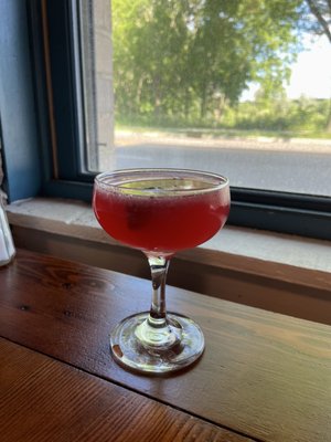 Gates & Brovi by null