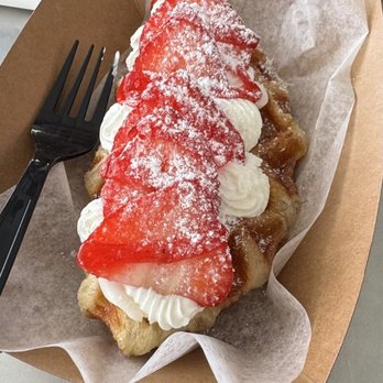 Don Melt - Strawberry cheese cake croffle. - Coffee & Tea Near Me - Buena Park, California