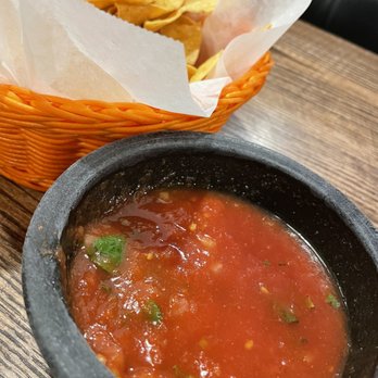 Monterrey Mexican Restaurant - Chips and salsa - Mexican Near Me - West Des Moines, Iowa