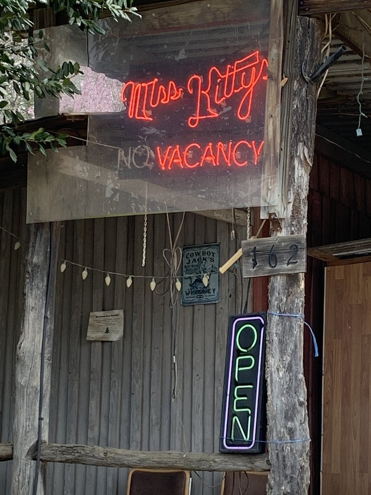 LOVE VALLEY Updated April 2024 24 Photos 135 Pless Ln, Love