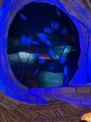 Mermaid Restaurant & Lounge by null