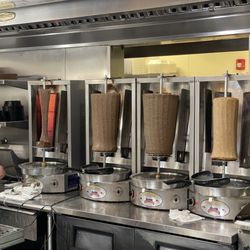 Skippy's Gyros - 4 spits of gyros!