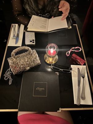 César Paris by null