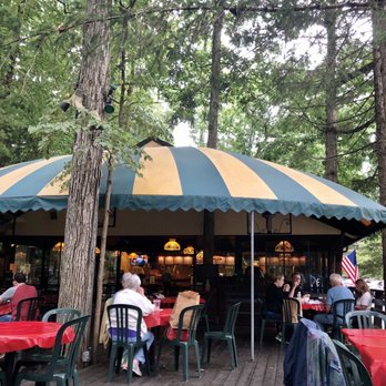 Jigger Shop - Back patio view to restaurant - Ice Cream & Frozen Yogurt Near Me - Mount Gretna, Pennsylvania Jigger Shop - Back patio view to restaurant - Ice Cream & Frozen Yogurt Near Me - Mount Gretna, Pennsylvania