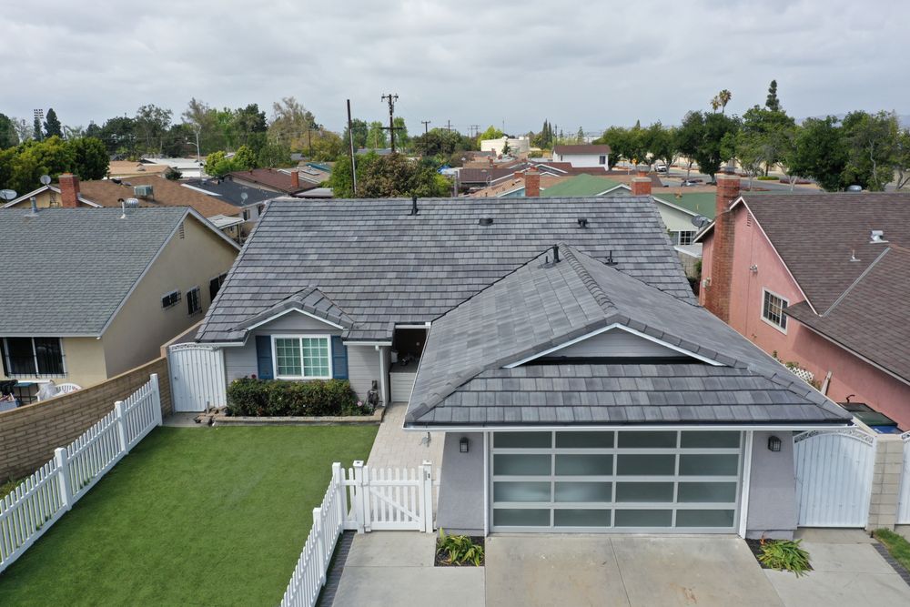 Slide of Terrazas Roofing