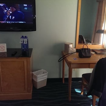 Ocean Park Inn - mini fridge in that far right door of dresser below tv - San Diego, CA