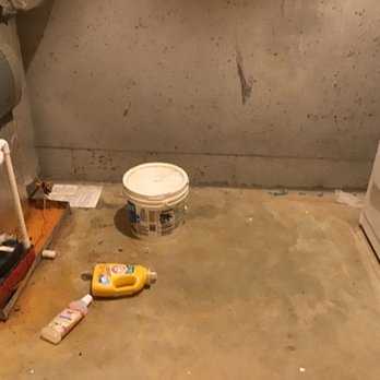 Cedar Creek Cabin Rentals - The messy basement when the washer/dryer is - Vacation Rentals Near Me - Cleveland, Georgia Cedar Creek Cabin Rentals - The messy basement when the washer/dryer is - Vacation Rentals Near Me - Cleveland, Georgia