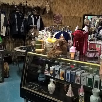 Baron's Boardwalk - Antiques Near Me - Port Costa, California Baron's Boardwalk - Antiques Near Me - Port Costa, California