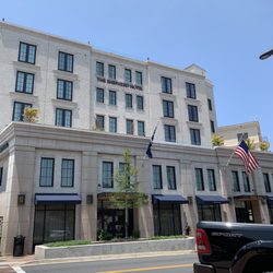 Delish Sisters - Located in The Shepherd Hotel lobby. Use front door of hotel to access restaurant.