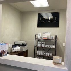 Uplift Live Confident Medicine - Inside