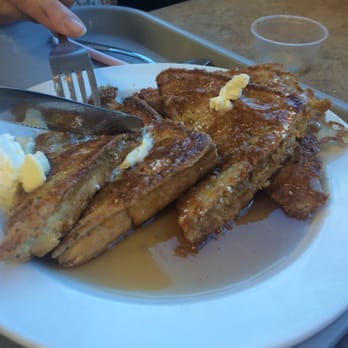 Hy-Vee Casual Dining - French toast - Breakfast & Brunch Near Me - Ames, Iowa