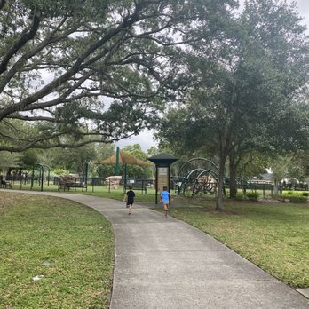 Minnehaha Park - Parks Near Me - Maitland, Florida