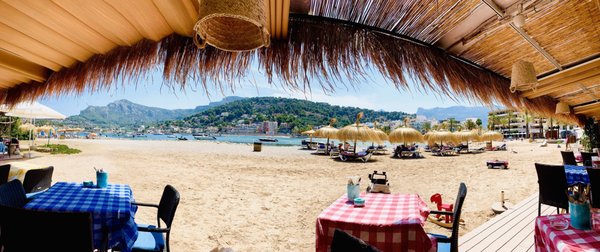 Patiki Beach by null