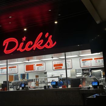 Dick's - order line - Fast Food Near Me - Seattle, Washington
