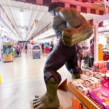 Minnesota's Largest Candy Store - Candy Stores Near Me - Jordan, Minnesota Minnesota's Largest Candy Store - Candy Stores Near Me - Jordan, Minnesota