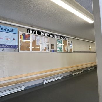 JAY LIVELY ICE SKATING RINK Updated July 2025 32 Photos 1650 N