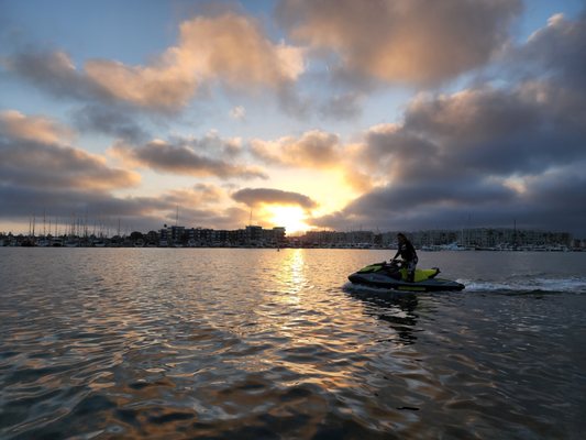 BLUE WORLD JET SKI RENTALS - Updated July 2025 - 13 Photos - 4250 Via