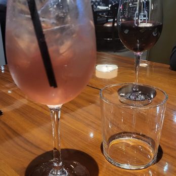 Burtons Grill & Bar - Lemon lavender Sangria. Absolutely delicious. - New American Near Me - Alexandria, Virginia