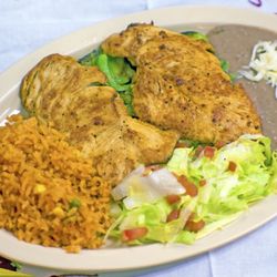 Sazon Latino Taqueria y Pupuseria