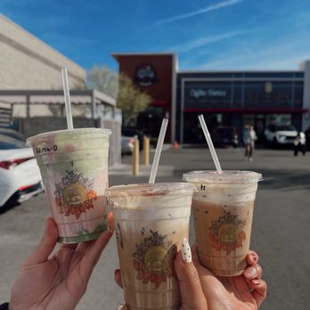 Phin Smith - Strawberry matcha, Vietnamese coffee - Coffee & Tea Near Me - Garden Grove, California