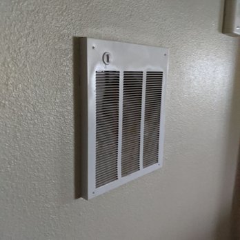 Surfer Beach Hotel - Heater didn't work - San Diego, CA