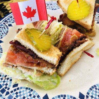 Bernie & the Boys Bistro - Classic Club House - Burgers Near Me - Drumheller, Alberta