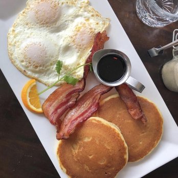 Blue Daisy Melrose - Breakfast & Brunch Near Me - Los Angeles, California Blue Daisy Melrose - Breakfast & Brunch Near Me - Los Angeles, California