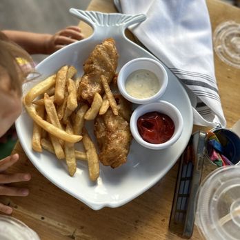 Duke's La Jolla - Kids Fresh Fish and Chips - New American Near Me - La Jolla, California