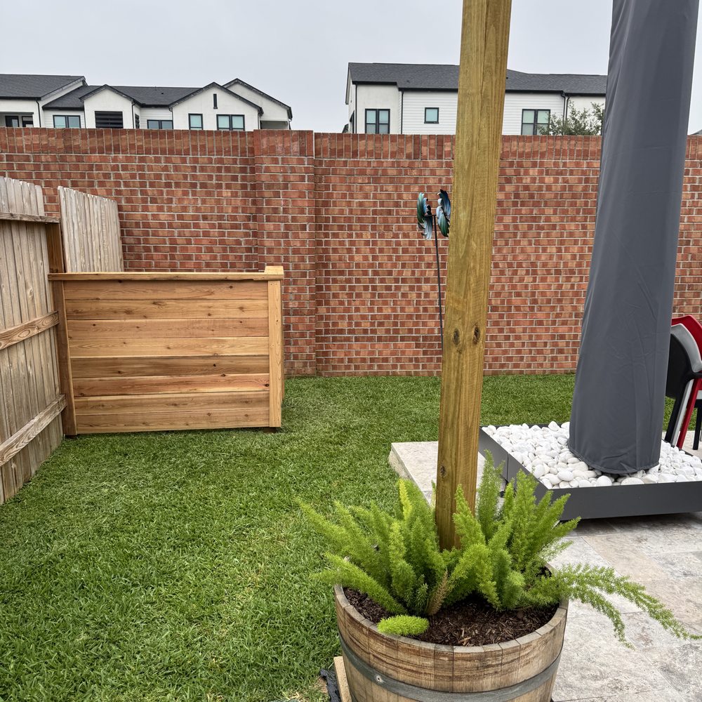 Spring Klein Fence - Panel to block cable boxes - Fences & Gates Near Me - Spring, Texas