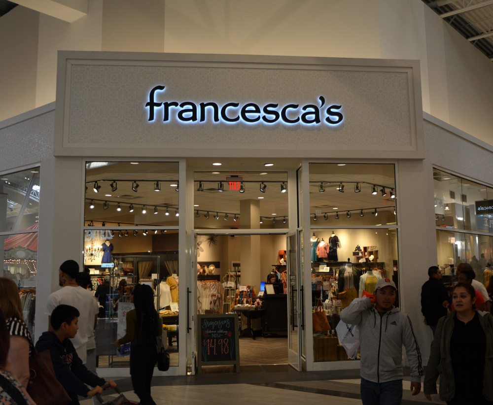Francesca's Logo