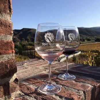 Robert Renzoni Vineyards - Great spot for instagramable moments! - Wineries Near Me - Temecula, California