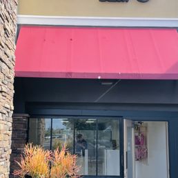 Exterior outside entrance of Kawaii Pet Salon - Irvine, California Exterior outside entrance of Kawaii Pet Salon - Irvine, California