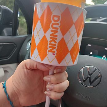 Dunkin' - Tee Tea holder - Donuts Near Me - Mount Pleasant, South Carolina
