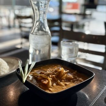 Mae-Khong Thai Tapas & Bar - Yellow Curry - Thai Near Me - Mesa, Arizona