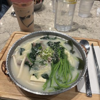 Piping Hot - Hot Pot Near Me - Richmond, British Columbia