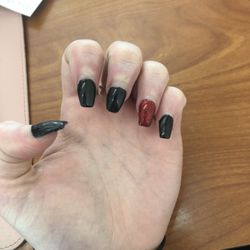 Luss Nail Bar