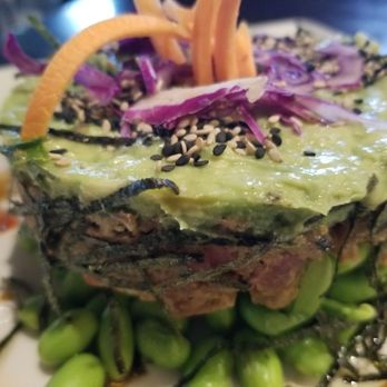 Yard House - Twist on spicey tuna roll - New American Near Me - Meridian, Idaho Yard House - Twist on spicey tuna roll - New American Near Me - Meridian, Idaho