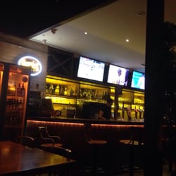 Carrieri Pizza Pub - Muito bacana !!! Excelentes opções de beer on TAP com preços bem convidativos. Sugestão: reforce a cocção do hambúrguer!!!