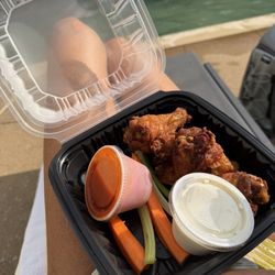 Chicken wings with nasty hot sauce