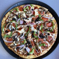 Chuck E. Cheese - Supreme Pizza