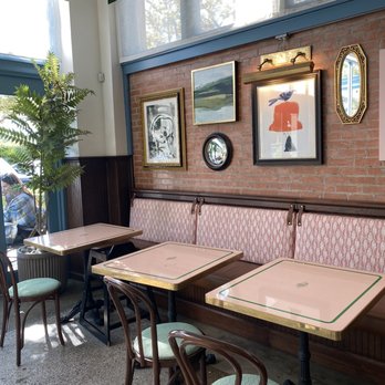 Sadelle's - Cafe bakery side - Breakfast & Brunch Near Me - Dallas, Texas