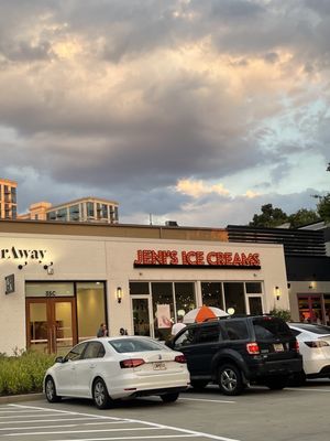 Jeni's Splendid Ice Creams by null